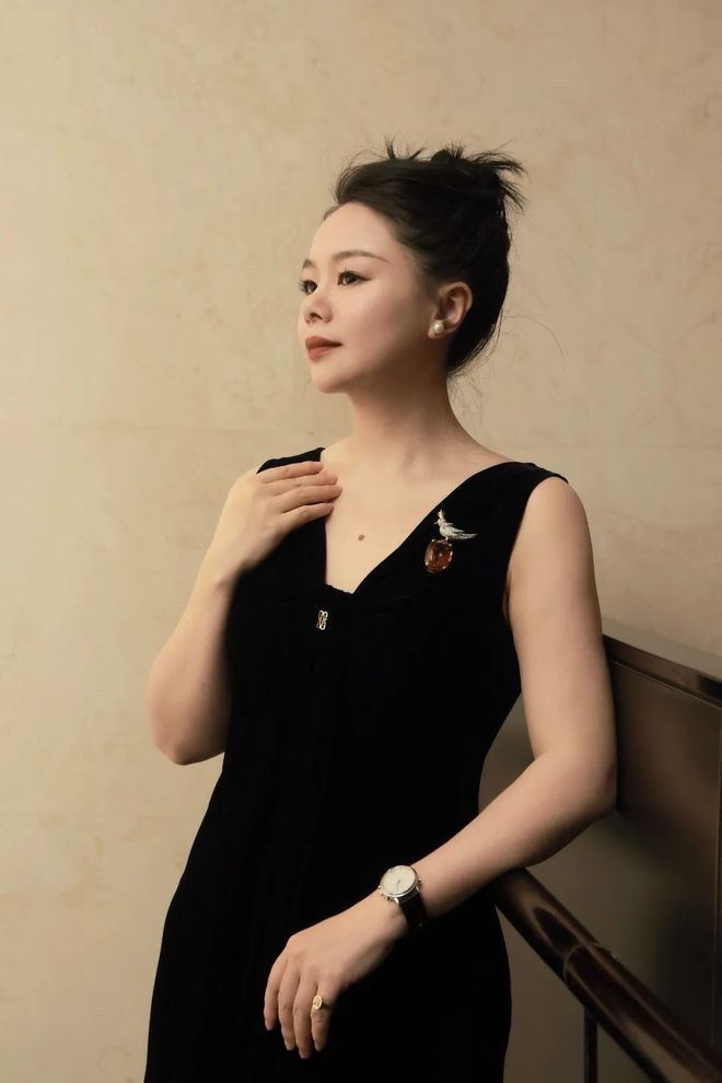 春拍帝王级蓝宝石刘銮雄藏酒…顶级藏家都在抢！佳士得5亿(图17)